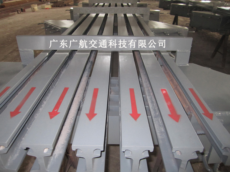 組合式橋梁伸縮縫1.jpg 組合式橋梁伸縮縫1.jpg